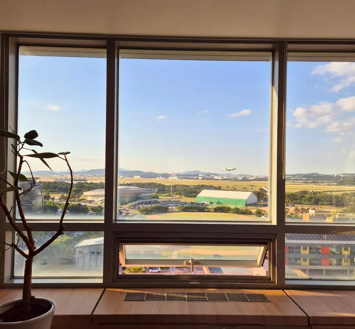 Cozy Bright Studio Incheon Aparthotel